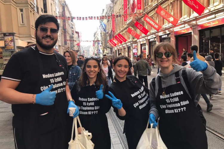 İstanbul Kültür Üniversitesi Öğrencilerinden Geleceğini Temizle Çağrısı!