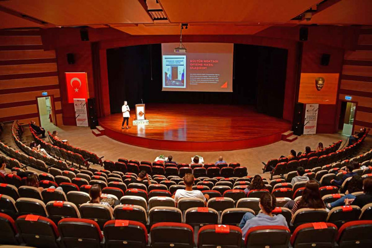 İstanbul Kültür Üniversitesi 2020-2021 Akademik Yılı Oryantasyonu