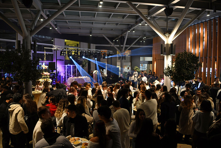 İKÜ Yılbaşı Partisi