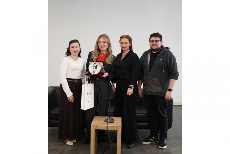 "Sosyal Medya Okulu"