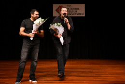 İlker Gümüşoluk ve Mesut Süre Stand-Up Gösterisi